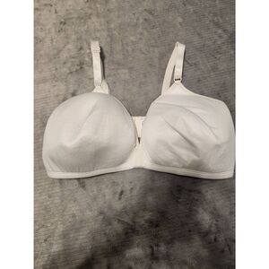 Fruit of the Loom Size 40DD Wireless T-shirt Bra White